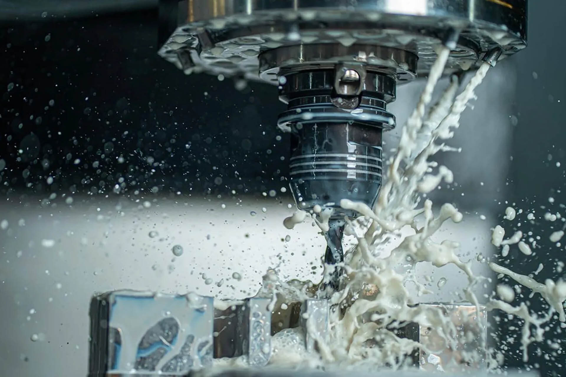 5-axis CNC machining of an aluminium billet